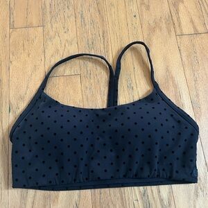 Lululemon flocked polka dot sports bra size medium
